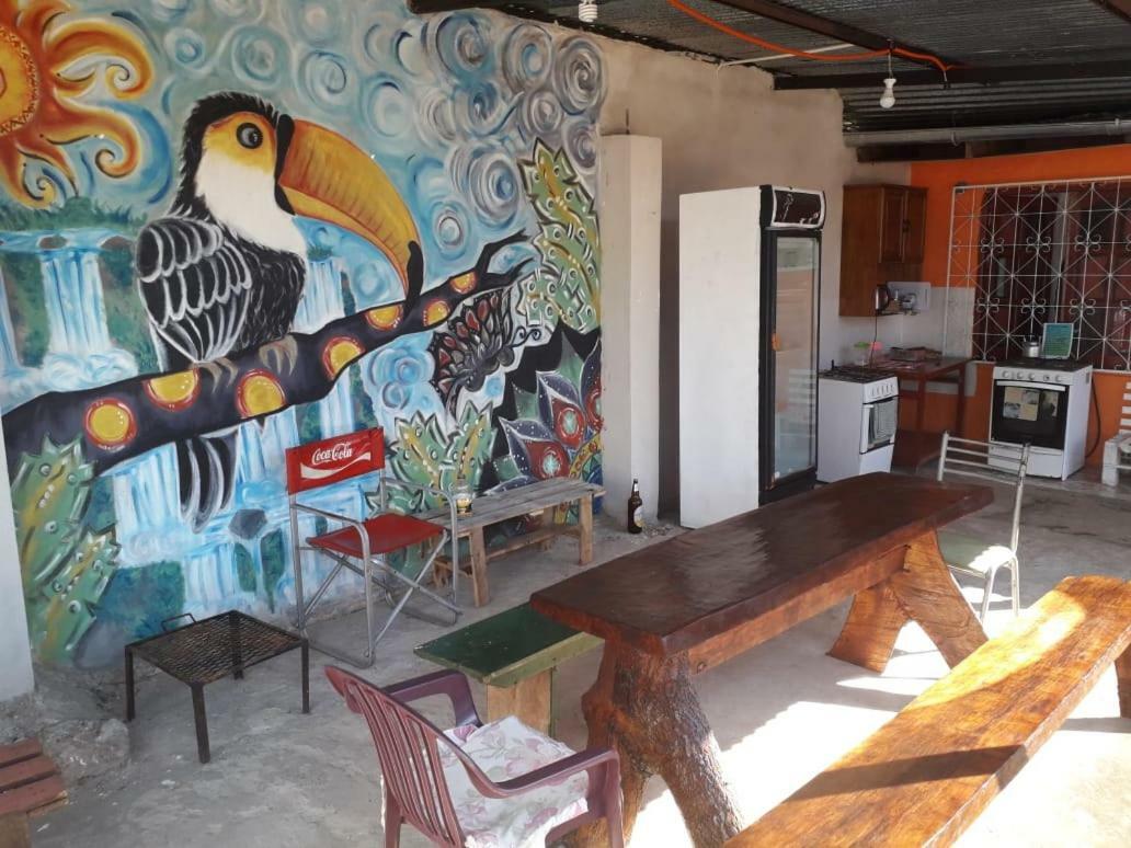 Alojamiento Picaflor Iguazu Hostel Puerto Iguazu Exterior photo